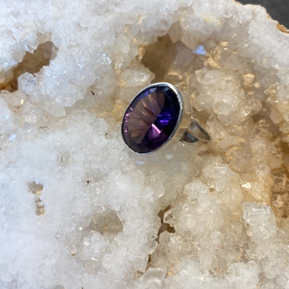 Faceted Amethyst Crystal Gemstone, 925 Sterling Silver Ring - Picture 13 of 16